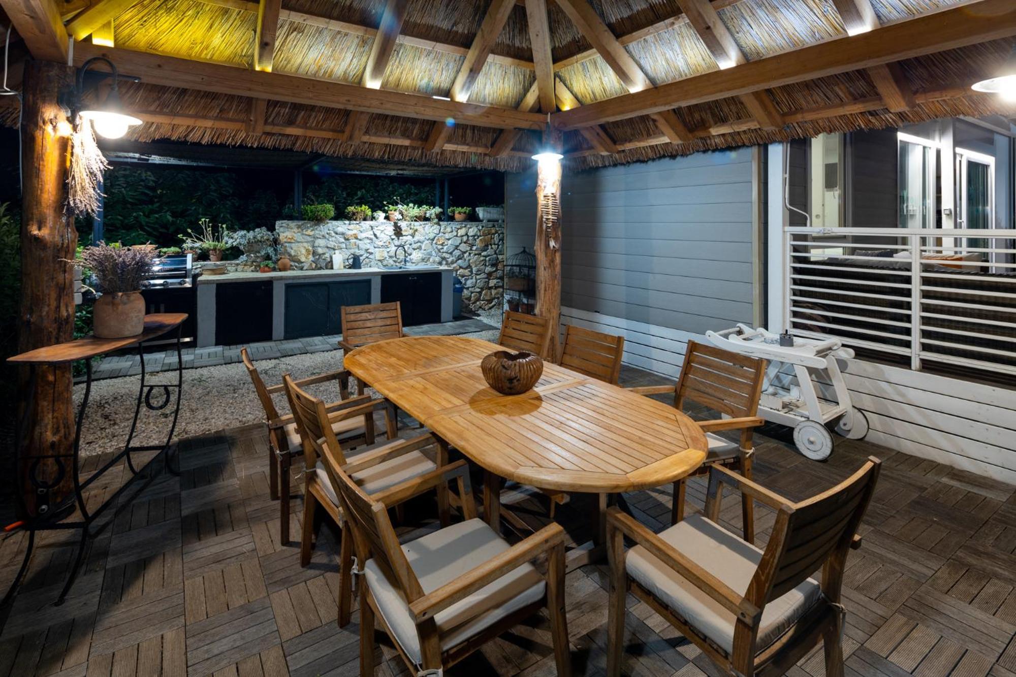 Vila Gallo Galovac  Exteriör bild